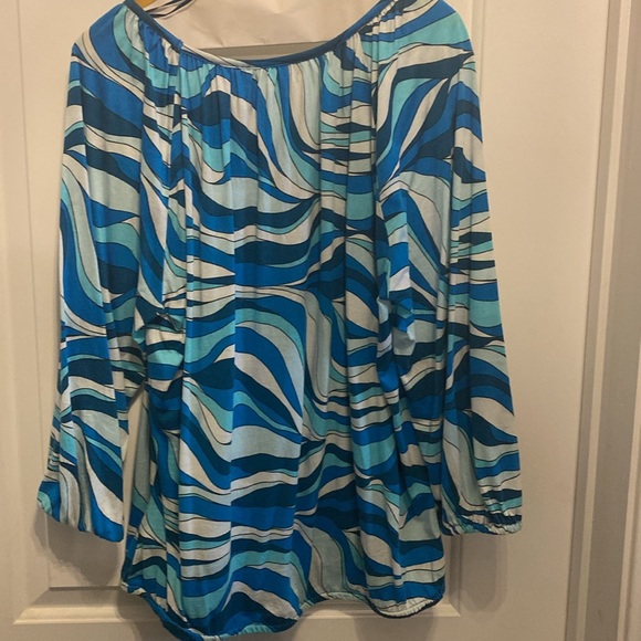 EUC Michael Kors top - Picture 3 of 3